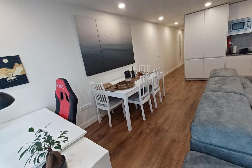 A H - Apartment Oporto Downtown Exteriör bild