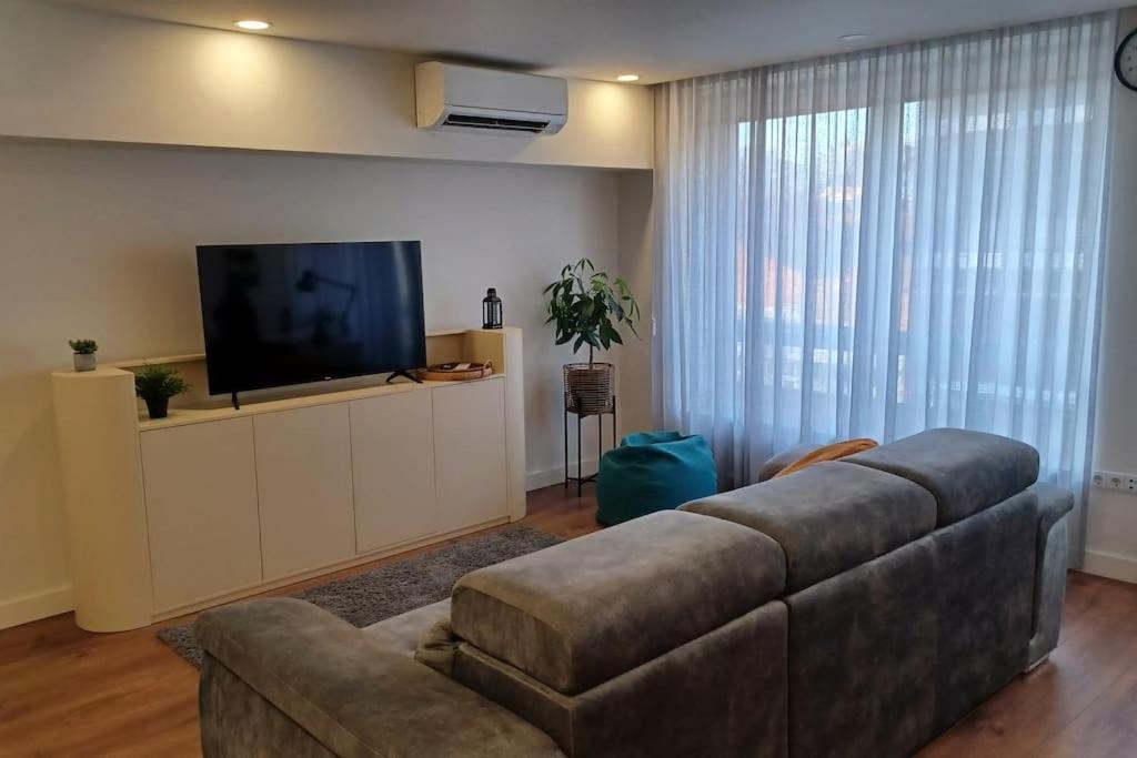 A H - Apartment Oporto Downtown Exteriör bild